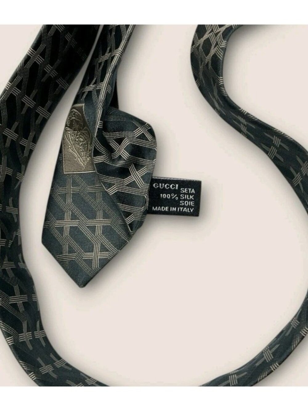 GUCCI Silk Tie ITALY Gray Changing Beige Geometric W:3.8" EUC - Picture 3 of 6